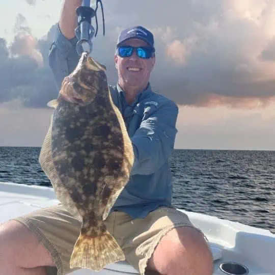 Mobile Bay flounder fishing with Captain Taylor